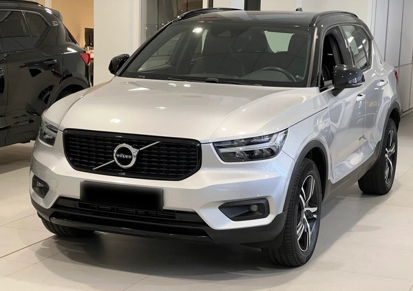 Volvo XC 40 cena 119900 przebieg: 151000, rok produkcji 2019 z Dobrzyń nad Wisłą małe 211